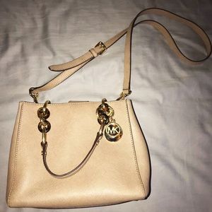 Michael Kors Crossbody